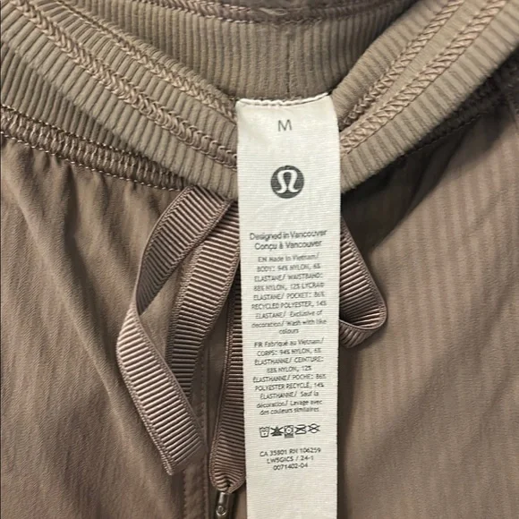 Lululemon Brown Cargo Dance Pants - Picture 4 of 8